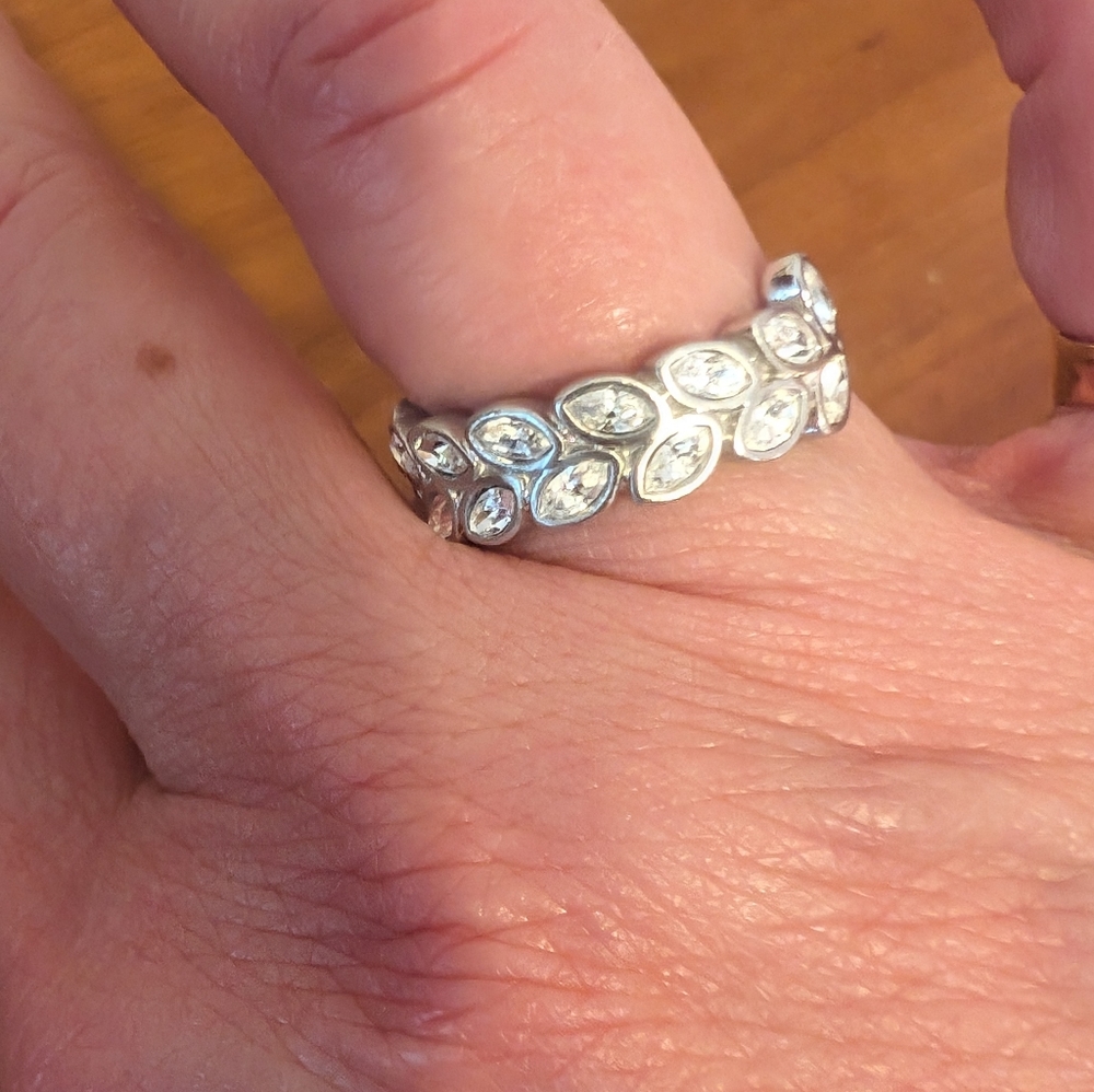 Touchstone Crystal Olympia ring